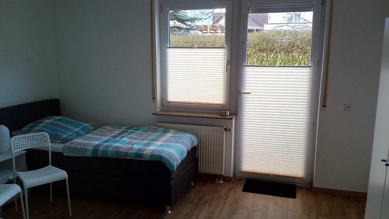 Komfort Apartment 2 Eg Bei Juergen Kunzi Filderstadt Exterior photo