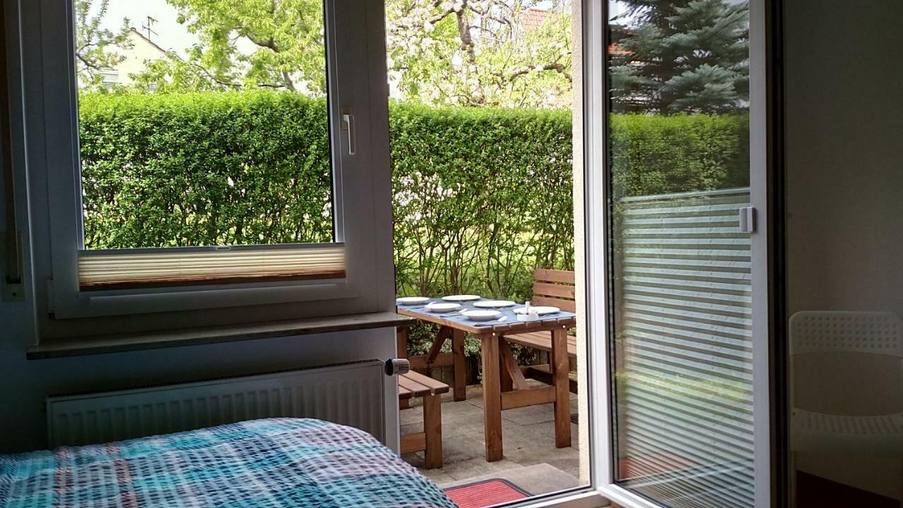 Komfort Apartment 2 Eg Bei Juergen Kunzi Filderstadt Exterior photo